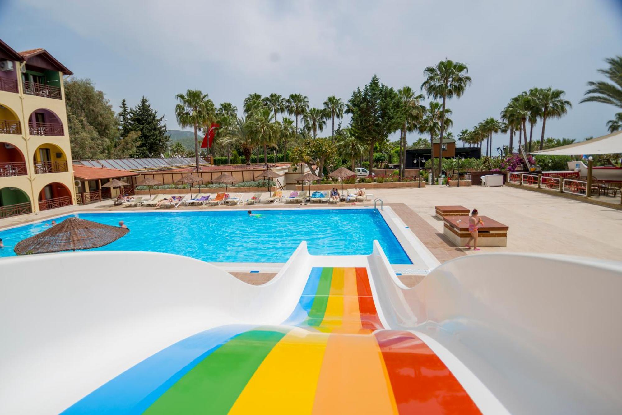 Club Tropical Beach Hotel Toslak Exteriér fotografie