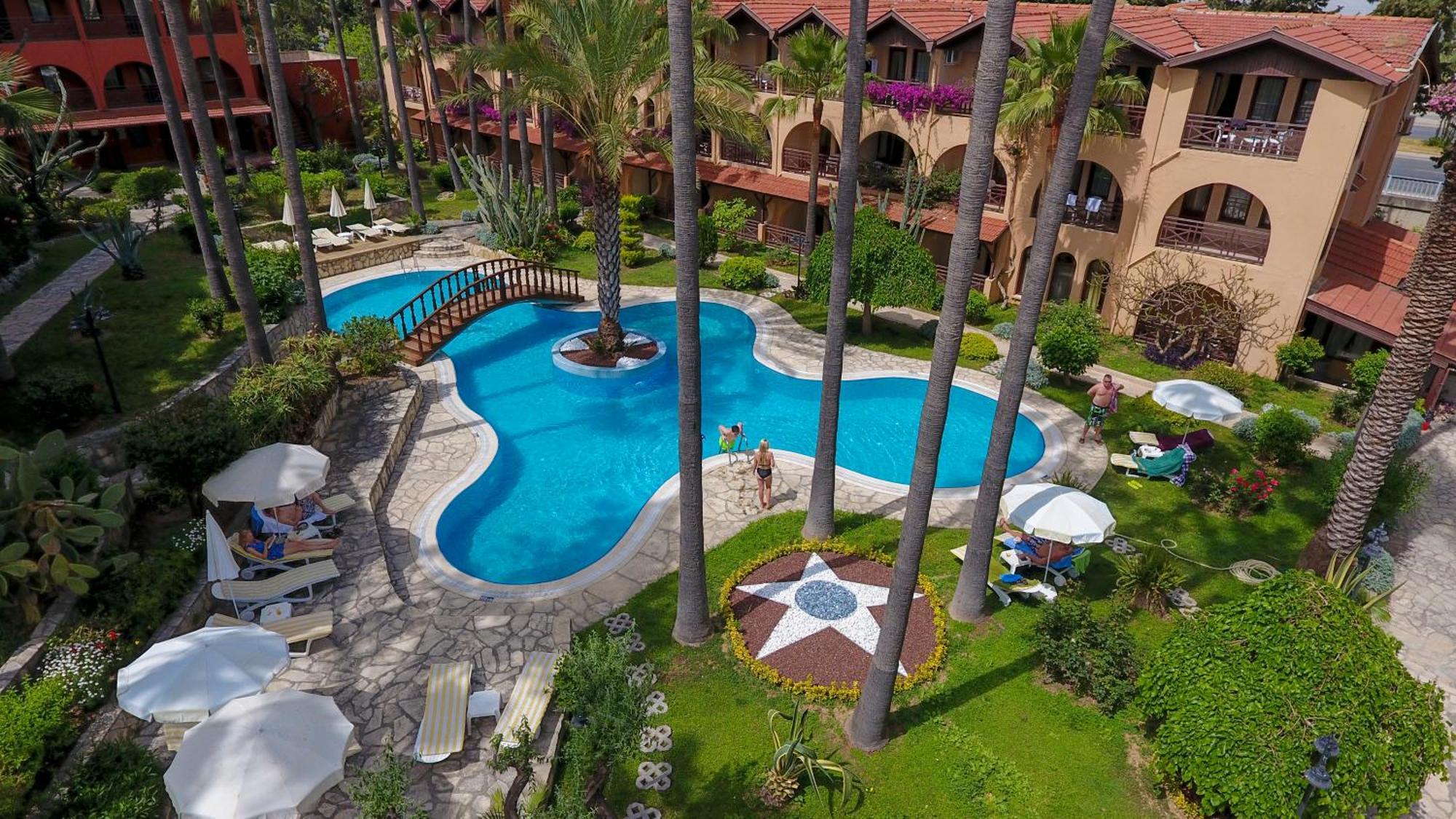 Club Tropical Beach Hotel Toslak Exteriér fotografie