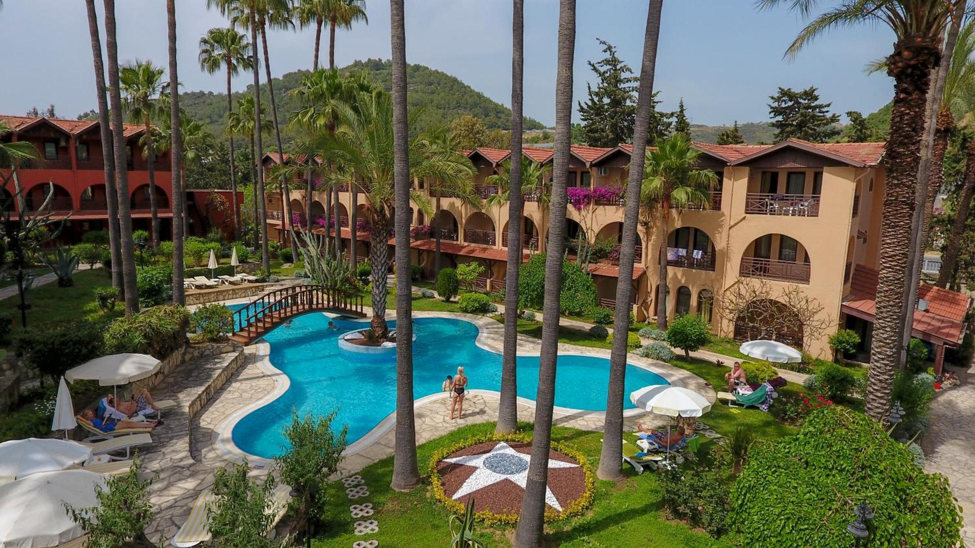 Club Tropical Beach Hotel Toslak Exteriér fotografie